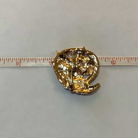 Cornucopia Brooch - Picture 6 of 6